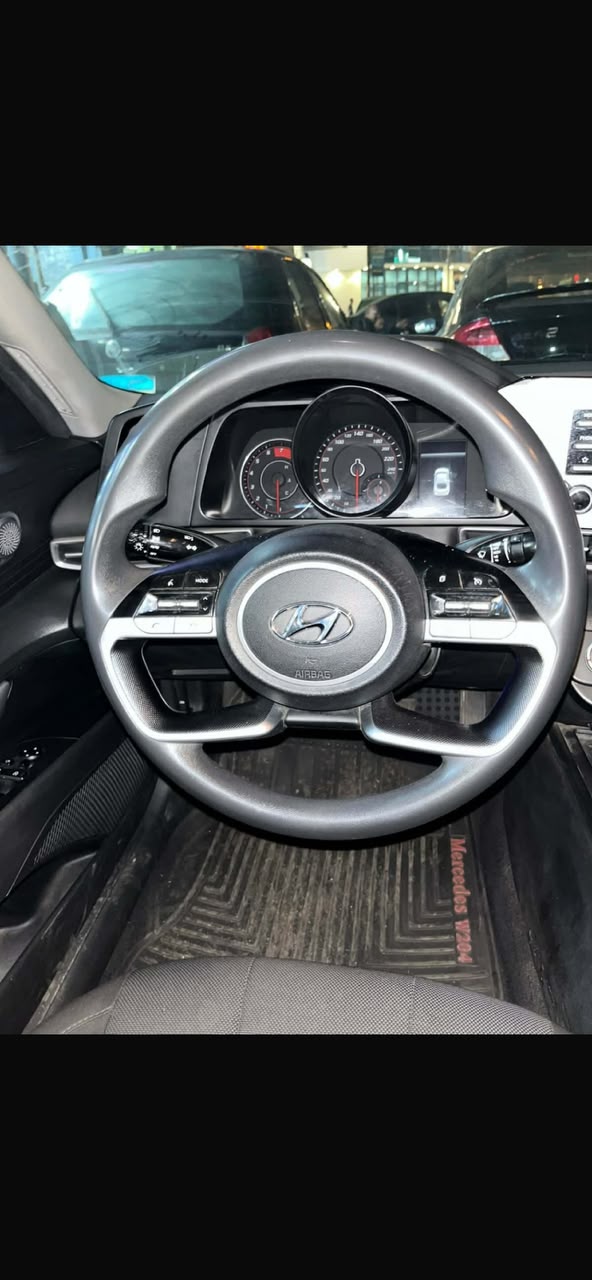 Hyundai Elantra CN7 2021